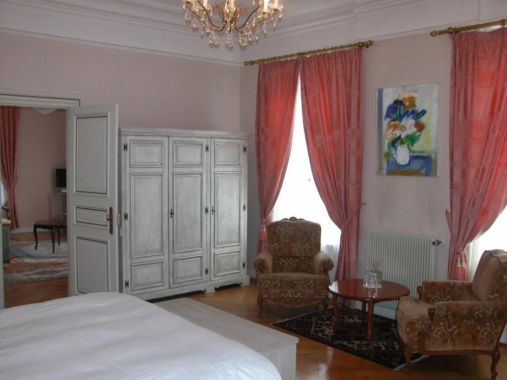 Domaine De Beaupre - Hotel The Originals Relais Guebwiller Quarto foto